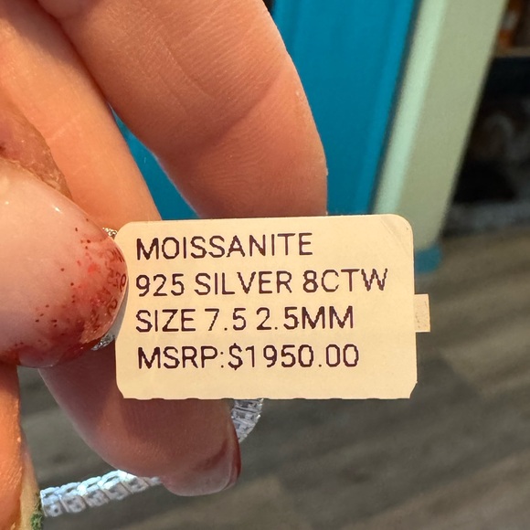 8 ctw moissanite heart clasp tennis bracelet - Picture 3 of 7